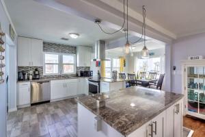 Three Oars Beach Bungalow