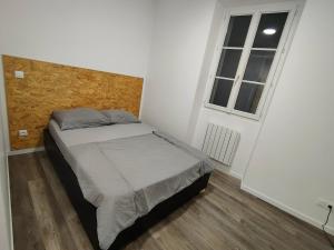 Les Lofts De Provins: Apt 5