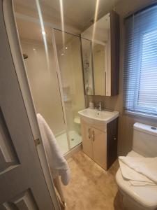 Chillingham lodge with hot tub Felmoor Park