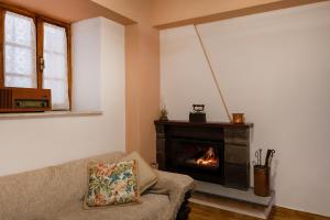 Kallisti Vitina Home