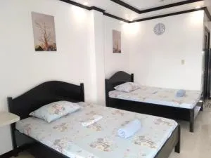 Strangers Inn&Bar - General Luna