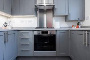 Fair Haven - Off Street Parking and Garden