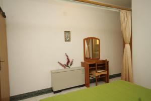 Apartments by the sea Preko, Ugljan - 8515