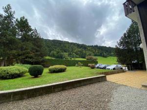 Studio cabine rénové avec balcon près des pistes et village à La Clusaz - FR-1-459-194