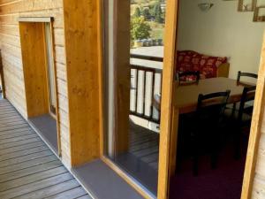 3 pièces pour 6 pers avec balcon, parking, et wifi à Orcières-Merlette - FR-1-636-216