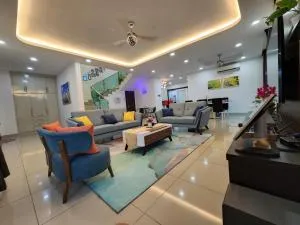 Desaru Brown House Pool-Table Tennis-KTV-BBQ-Disney-Netflix-Home Theatre - 哥打丁宜 Desaru Brown House Pool-Table Tennis-KTV-BBQ-Disney-Netflix-Home Theatre - 哥打丁宜