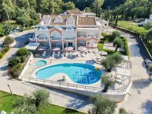 St Nicholas A1 Beach Superior Two I - Dafnila