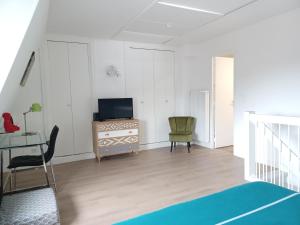 Appartements Duplex Fossorier - BALCON CENTRE VILLE - : photos des chambres