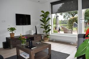 Het Tuffel Huuske ( Het Aardappelhuisje )