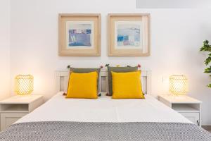 Málaga Center Flat. City Center Train Station