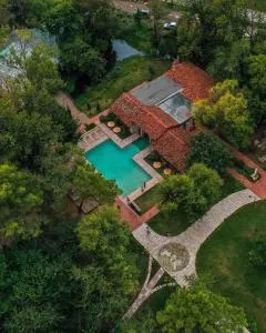 Hoteli Gjuetise - Tale