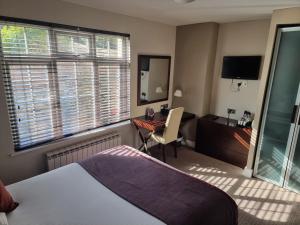 Single Room room in Duke Of Normandie