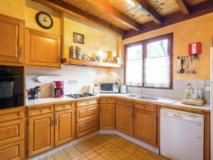 Holiday home with swimming pool