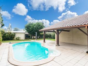 Holiday home with swimming pool