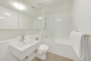 Fantastic Executive Apartment Neutral Bay GRO17204