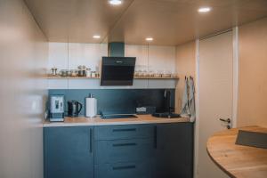 PullanHouse Līksma - small and cosy lakeside holiday house