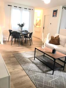 Appartements T2 COSY AU COEUR DE MONTELIMAR : photos des chambres