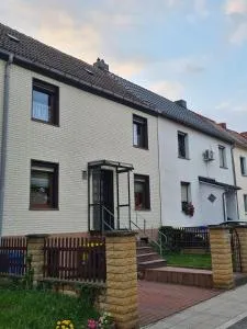 Gäste- und Geschäftswohnung Leuna - باد دورنبرغ