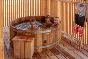 Les Lodges de la ViaRhona / cabane-spa : photos des chambres