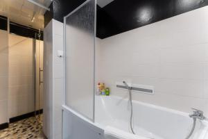 Casa Inca Calais - Appart Amazonas - Parking Free, Station