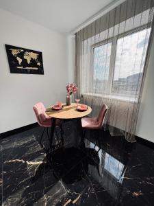 Exclusive apartment & ЖК Театральний ЦЕНТР Підземний ПАРКІНГ