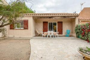 Maison de 3 chambres a Vendres a 800 m de la plage avec jardin clos