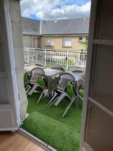 Maisons de vacances Logement de groupe a Villandry avec terrasse : photos des chambres