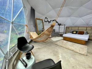 Blackwood Nature Villa with Pool and Trail