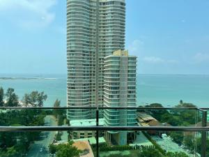 Ola Studio Penang at Mansion One