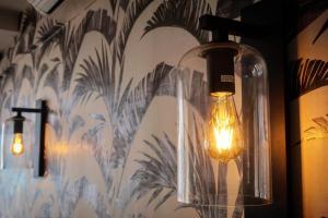 Beachfront Gem Free Parking AC