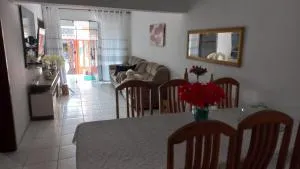 Casa para até 8 pessoas Garanhuns 4 quartos - Caetés