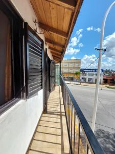 "La Guarida" estamos frente a la Terminal