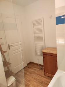 Appartements Sorbiers A02 a Chamrousse 1700 en rez de jardin plein sud : photos des chambres