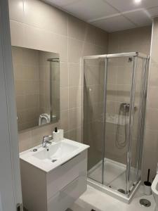 New Modern Apartment Puerto Banus