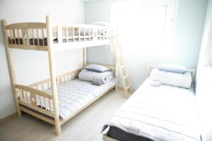 Twin Rabbit Guesthouse