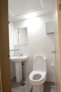 Twin Rabbit Guesthouse