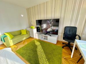 Super Apartament GREEN Rondo ONZ Metro NOWE Wifi 300 Mbs AirCondition Netflix Spotify