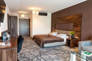 Deluxe Double Room room in Hotel Pogoria Residence