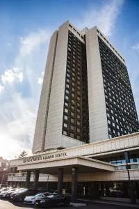 Astoria Grand Hotel - 季米特洛夫格勒