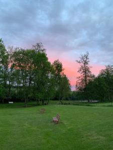 Maisons de vacances Maison de 6 chambres avec jardin amenage et wifi a Lametz : photos des chambres