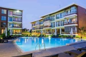 Accra Pearl in City