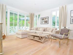Villa Johanna in Sellin - WG 13 mit Kamin und zwei Balkonen