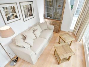 Villa Johanna in Sellin - WG 13 mit Kamin und zwei Balkonen