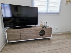 Plein centre Appartement climatisé et spacieux avec grande terrasse sur le toit à Nice