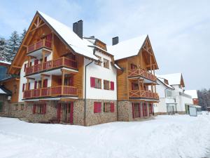 Pohorje Village Wellbeing Resort - Family Apartments Bolfenk
