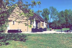 Maisons de vacances Papaillou house with swimingpool : photos des chambres