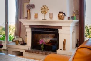 Maison dans un parc de verdure