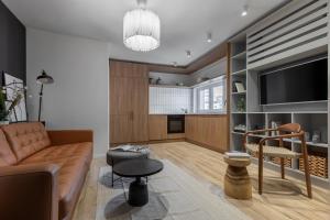 Downtown Story by Urbanesq