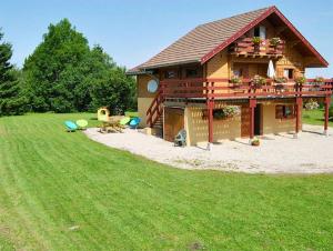 Chalets Chalet de 6 chambres avec jardin a Cerniebauda : photos des chambres