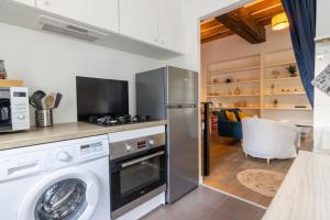 Maison au pied du Château-Cour-Proche Centre Ville